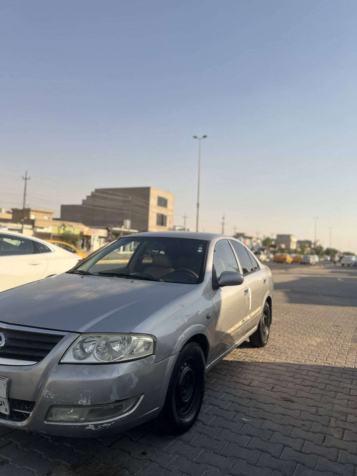 نيسان صني كوري موديل 2009 كير توماتيك داخل اصفر سيارة بي قطعتين نوص صبوخ بدون دواخل بدون تبديل شرط  تبريد صدر جديد تايرات  كاربايات جديد رقم اربيل شرط والوكالة تحول دفتر بنزين بي كيرو محرك بدون عيب سعر ٧٠ مجال
مكان كركوك 
رقم موبايل 
***********
*********** كركوك, العراق
