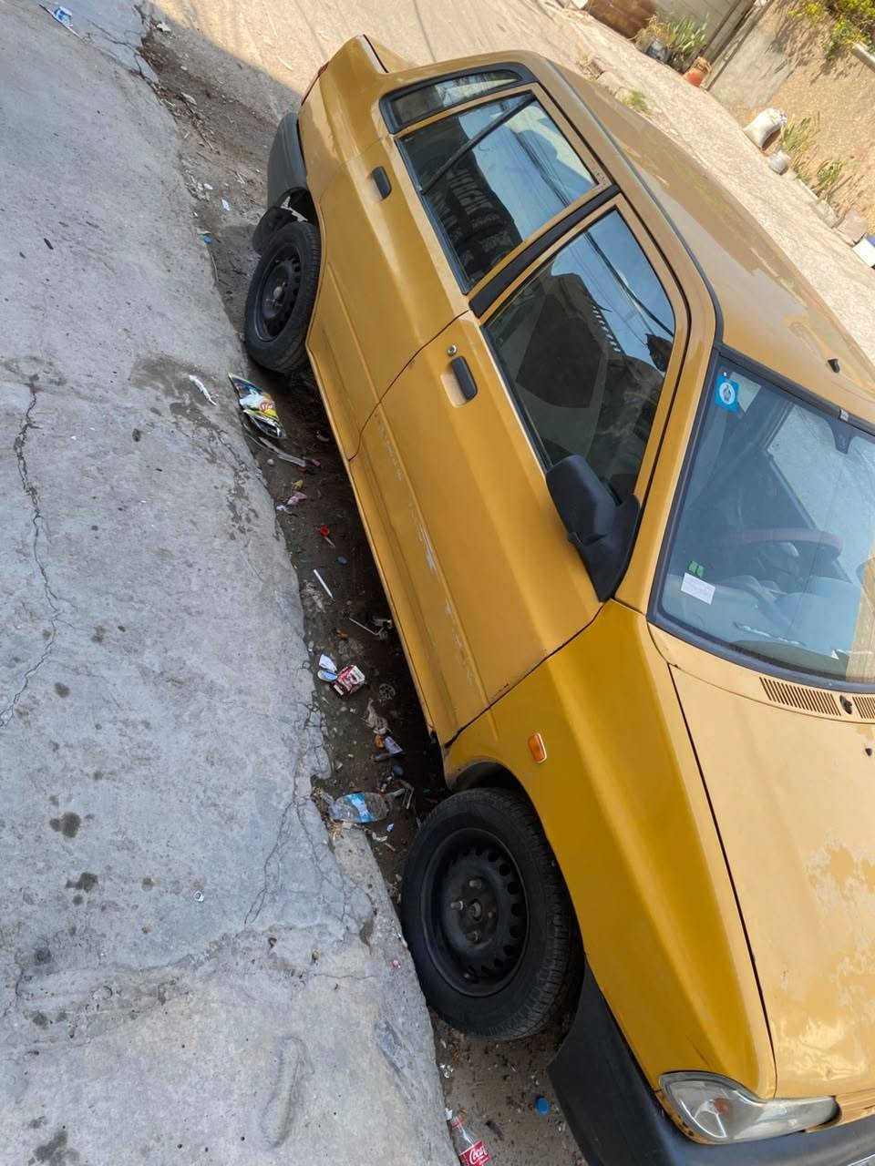 السلام عليكم البيع سايبه موديل ١٢ سياره حلوه بسمي ههيا مصفره ورقم جدد وهزه جديد بيها جاملغ مبدل سياره سعر ب ٢٣ وبيها مجال حق جيه مكاني بغداد جديده رقمي ***********
