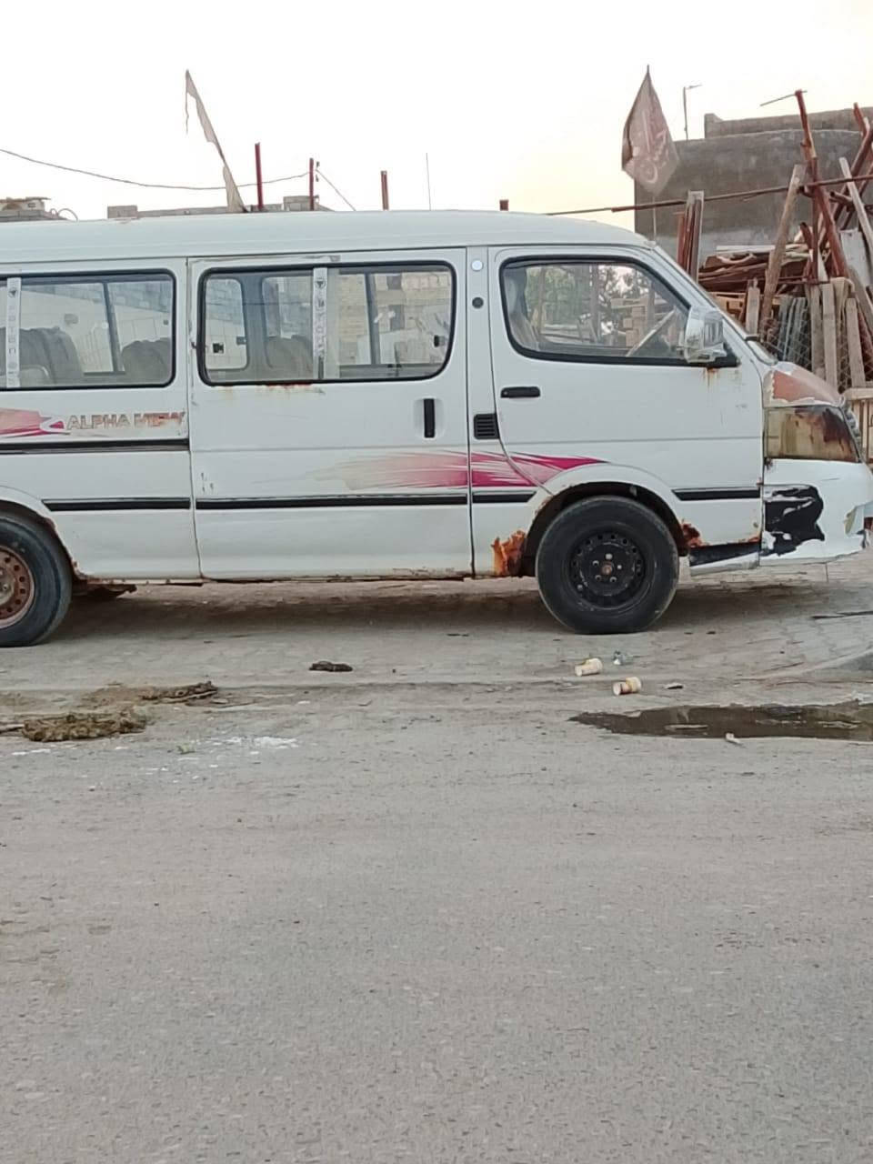 سياره فتون للبيع موصليه سعر 25 وبيه مجال مكان بصره قضاء عز دين سليم ***********
