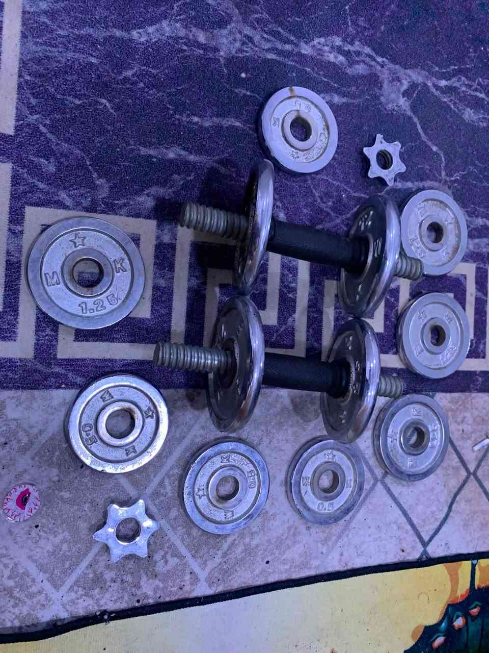 سلام عليكم دمبلصات للبيع ب22 البصرة القبله ***********
