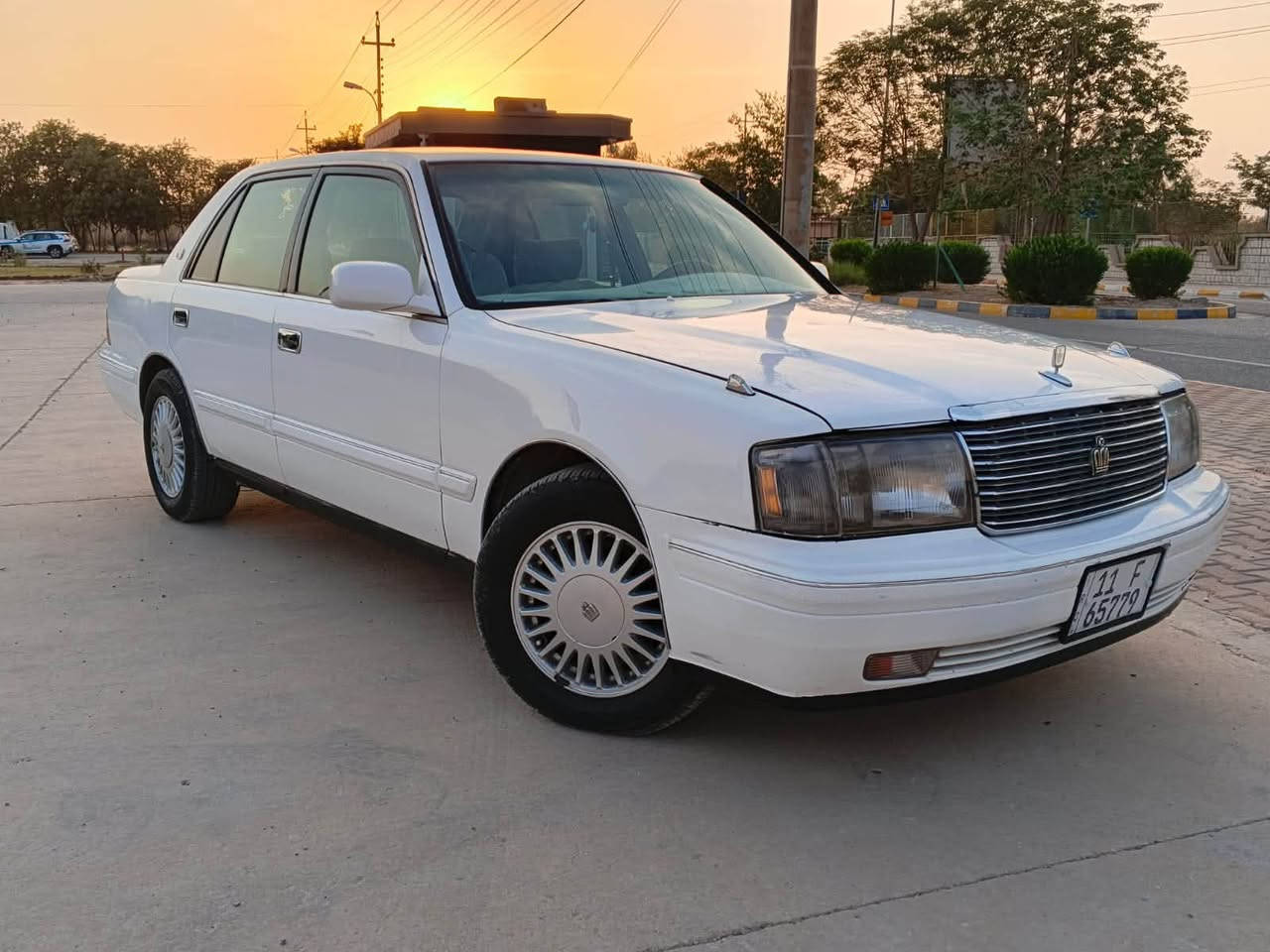 كراون • ٢٠٠٠ • مراوس
