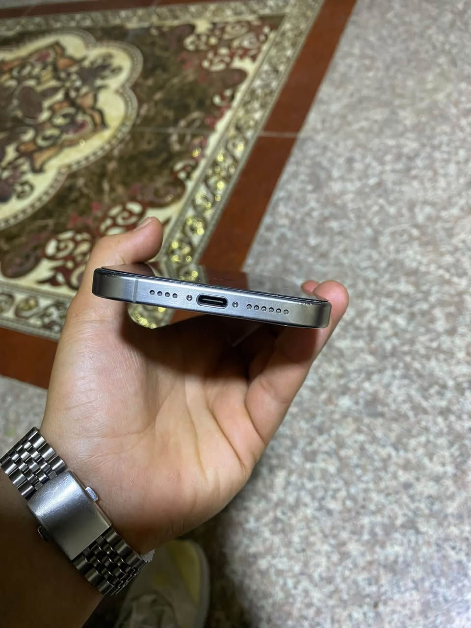ايفون ١٥ برو ماكس • ٢٥٦ • بطارية ١٠٠٪
