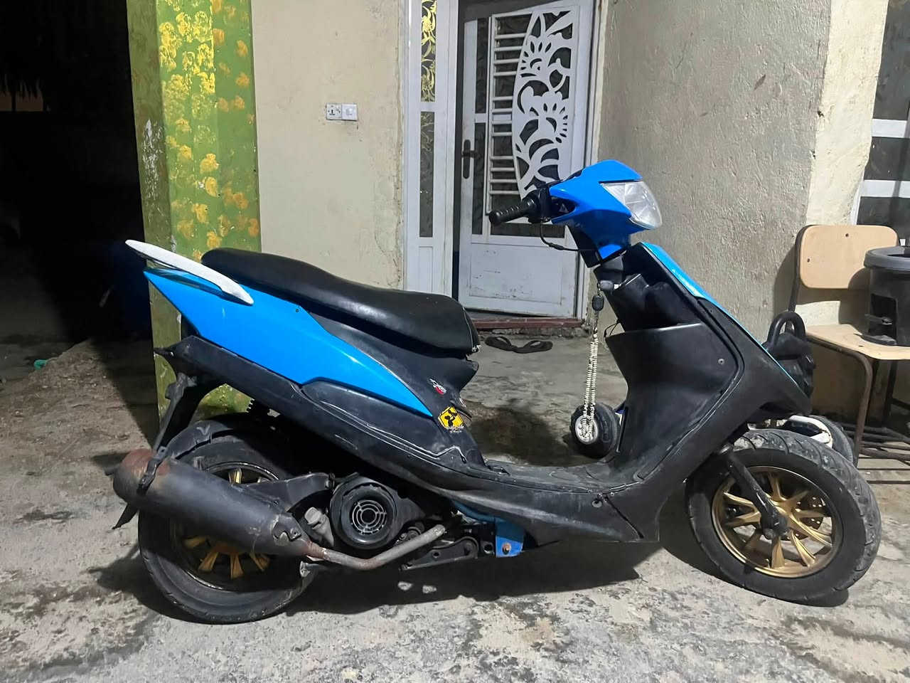 للبيع مفصخه مسويها مال لعب كفرات موجوده ختم واحد مكينه بلاديه مكان بغداد الدوره سعر ٢٠٠ ***********
