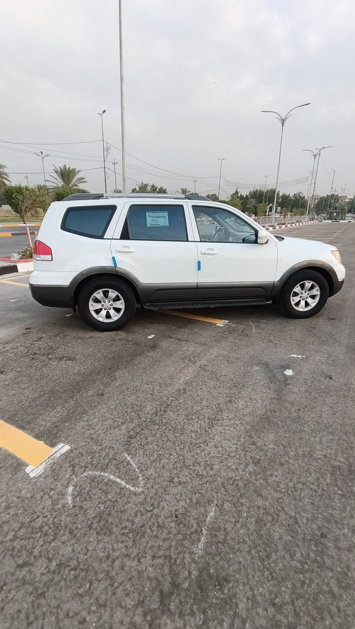 موهافي 2008 • 6 سلندر • 7 ركاب