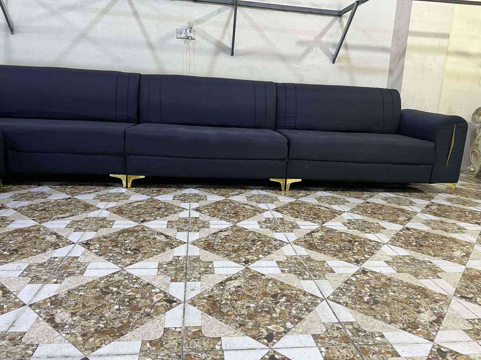 كنب • ١٢نفر • کەلار