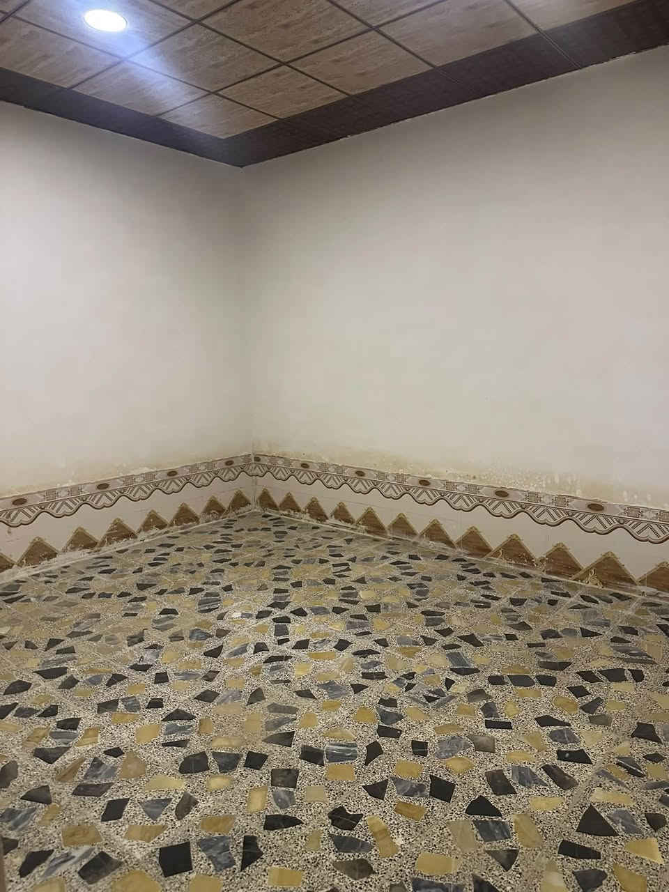 نجف حي ميسان • ١٠٠م • طابو صرف