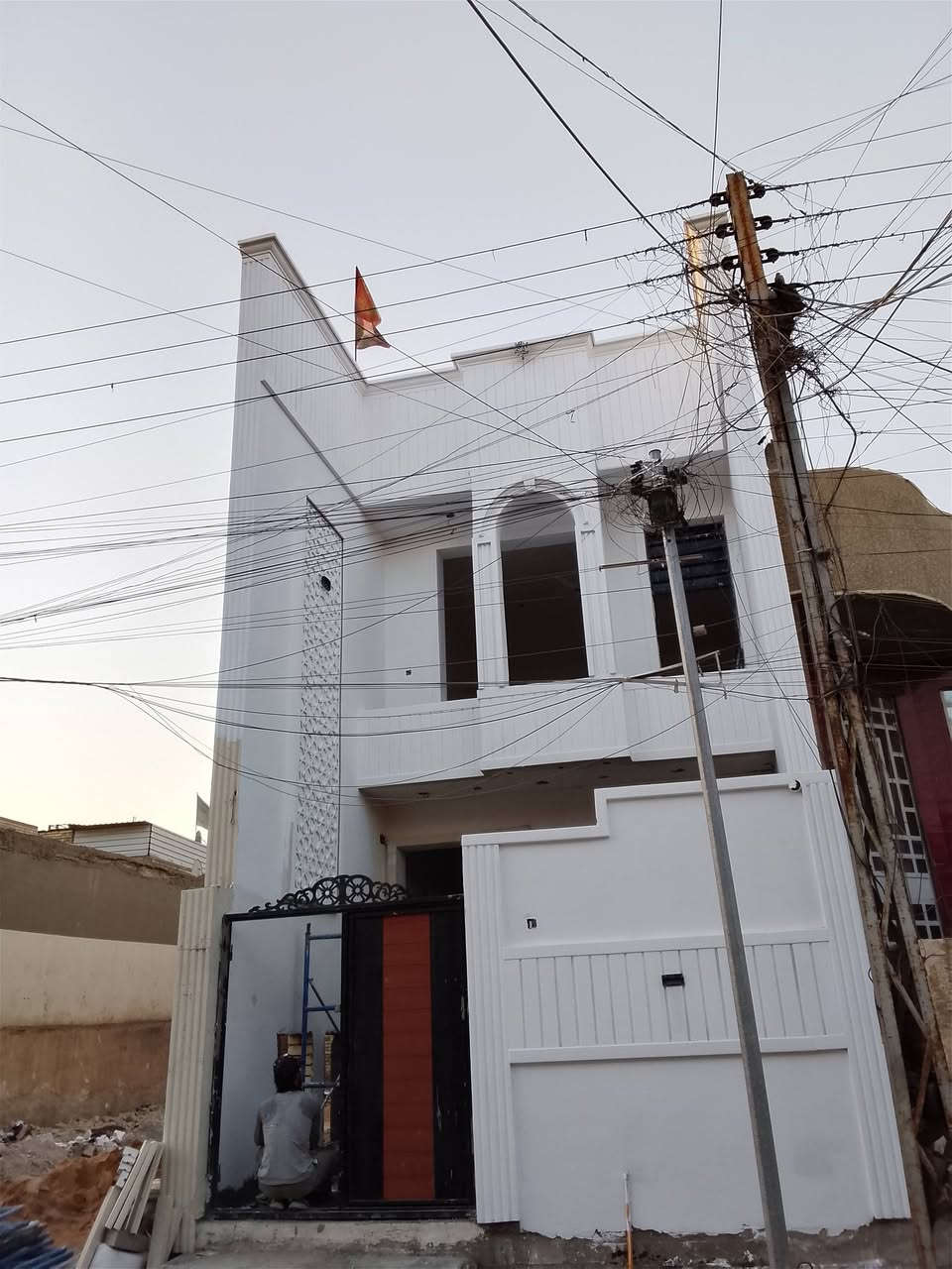 يوجد لدينا كادر متميز
لعمل الواجهيات والبخ والصبغ والنثر والطلس بكافه التصاميم

كادرنا من الانبار نعمل بنصام الكرسته والعمل او العمل فقط

باسعار مناسبه جدا وبعمل درجه اولى

للاستفسار خاص او الاتصال ***********

