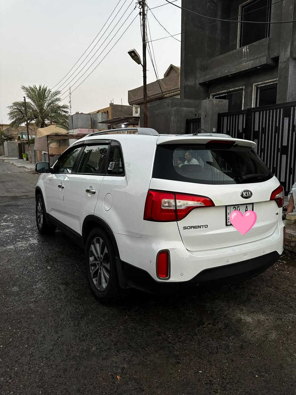 السلام عليكم سورنتو ١٥ خليجي مكفولة كفالة عامة ستة سلندر سبعة راكب ثلاثة قطع تبريد حساسات تحكم ستيرن تخم تاير جديد صار أسبوع شادهن باتري جديد للاستفسار الاتصال ***********
