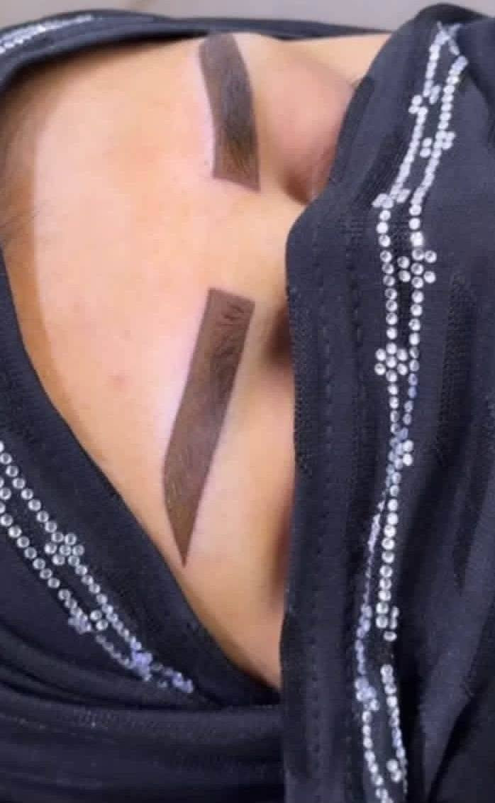 ميش نص كب ١٥ كب كامل ٢٥ مع المعالج هديه
ميش خصل احمر ٢٠
تاتو بلوك ٢٠
مايكرو ٢٥
***********
