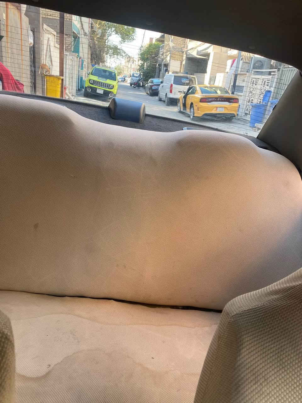 من  رخصه الادمن سياره لانسر ٢٠١٠لبيع محرك جديد ٢٠٠٠السياره ماطلع بيها بس الصدر مالتها تعبان وهذه رقمي وخابروني ***********رايدها ب٦٠وبيها مجال حك الجيه
