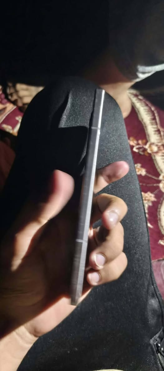 نوت 50 برو • ٢٥٦ • شرخ بسيط