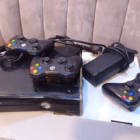 اكس بوكس • ٢٥٦جيجا • ٣يدات