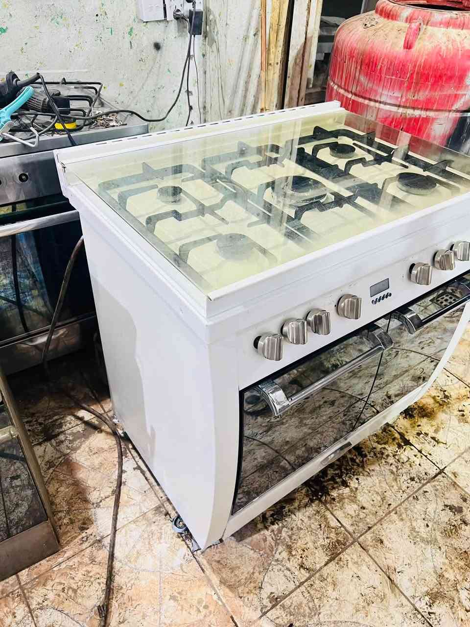 طباخ ايطالي • دبل فرن • حي النداء