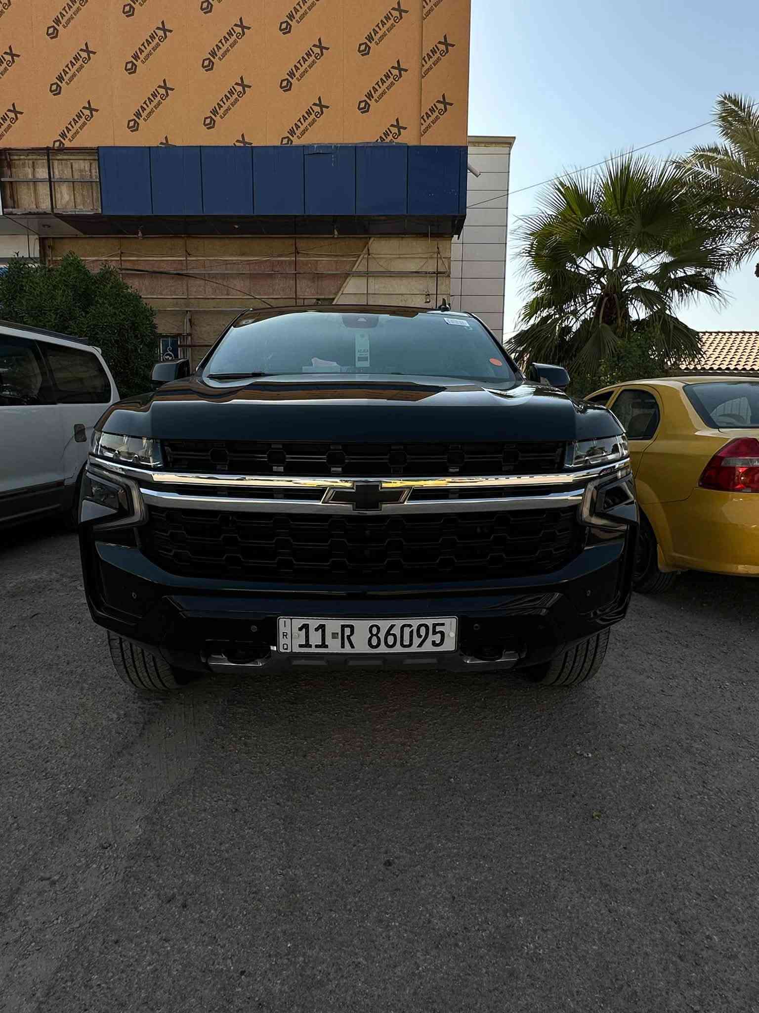 2023 علامه سوداء ضوئيه
بأسمي استخدام شخصي ماشيه ٤٦ ميل
مغلفه ppf امريكي 15 ورقه والجام عازل حراري جاهزه بدون نقص نهائيا 
بيهه فقط pdr بسيط طرف دور الجاملغ الخلفي عكس السايق مامبين ابد الباقي مكفول 
مكاني ديوانيه 
425 السعر 
رقمي ***********

