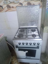 طباخ • نضيف • يعلق