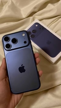 17 BRO MAX السعر 450الف بي مجال  الجهاز كندي  مع الكارتونه والشاحنه  ل...