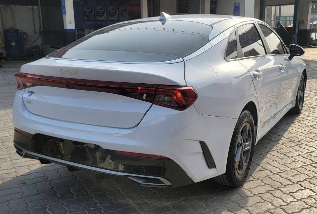*-3-استلام مباشرداخل سفوان*
Ⓚ
*كيـــا(K5)(LXS)موديـ2024ـل*
*السعر120$(مصلحه وجـاهـزه)*

ترهم حره ترهم شهداء

للتواصل عبر الواتس اب فقط 
***********
