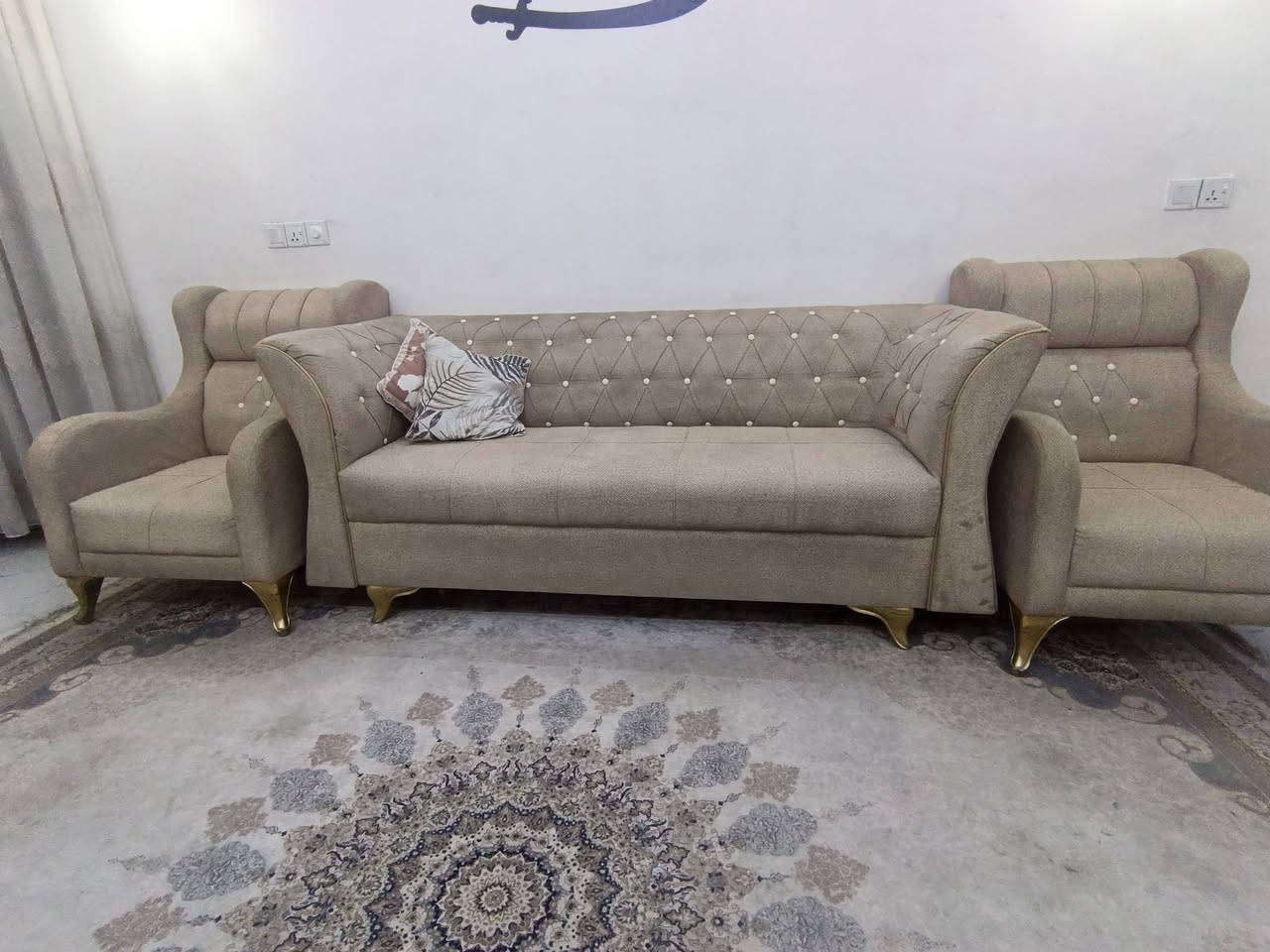 قنفات ١٠ مقعد • الخطيب الزراعي • شارع خولة