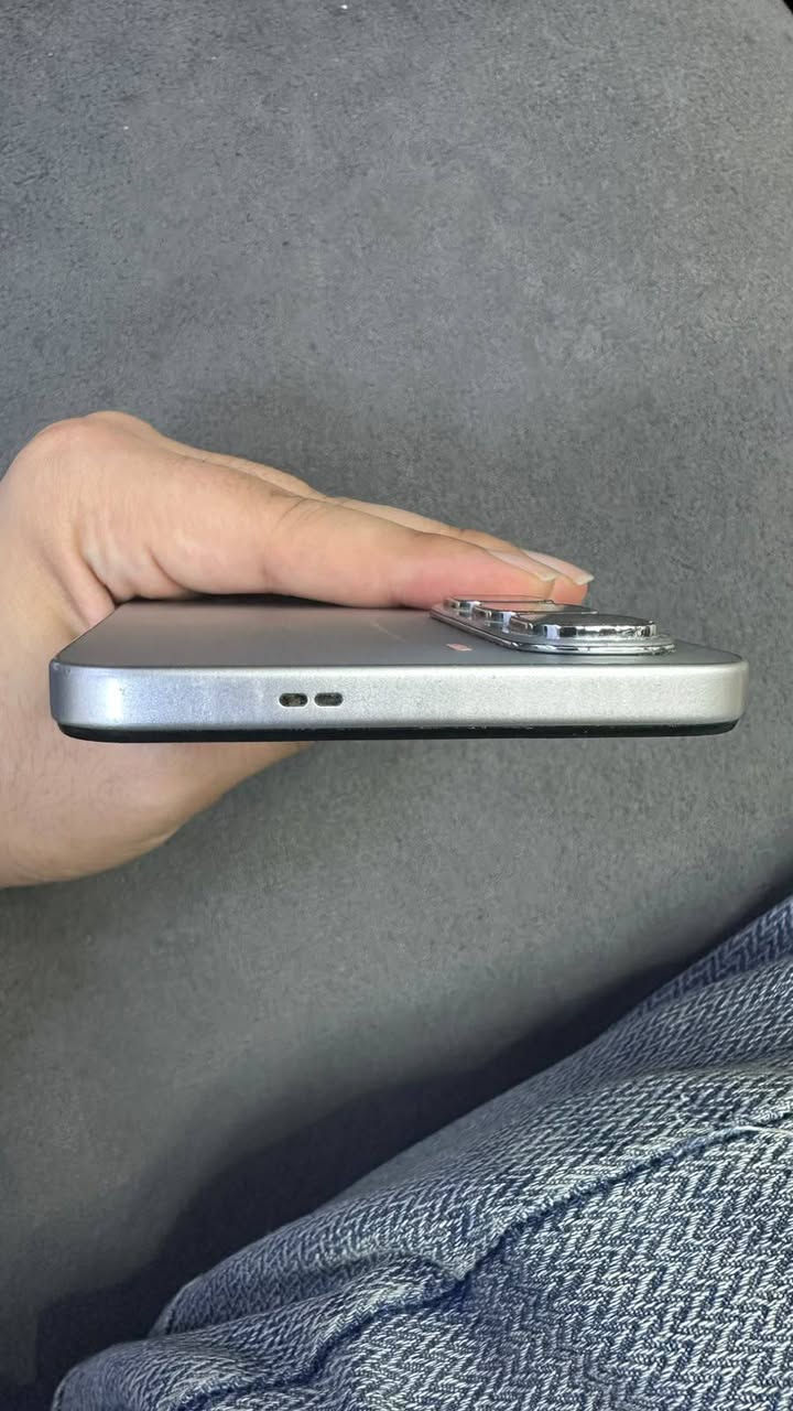 السلام عليكم infinix hot 60 i جهاز جديد قبل كم شهر اخذته ذاكرة 128 نضيف كلش سعره 170 بي مجال بسيط متواجد واتس اب ***********
