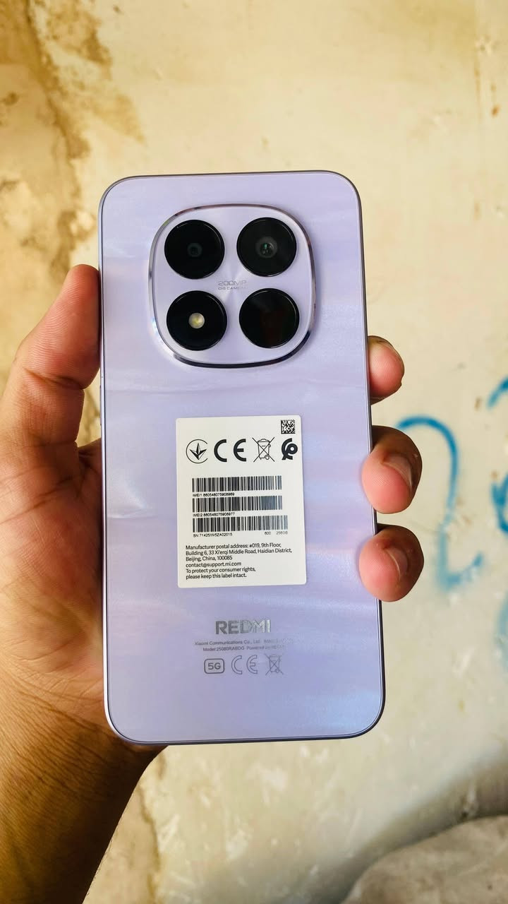 السلام عليكم جهاز غ اض كامله جديد مستخدم شهر مشحون 40 مرا 
🔥 REDMI NOTE 15 PRO 5G 🔥

📱 شاشة AMOLED ضخمة 6.83 إنچ
⚡ معالج Dimensity 7400-Ultra 5G
💾 12GB RAM + 256GB
🎮 أداء قوي للألعاب
🔥 PUBG Mobile حتى 120 فريم*
🖥️ دقة 1.5K + تحديث 120Hz
☀️ سطوع يصل إلى 3200 نيت
📸 كاميرا رئيسية 200MP + OIS
🔋 بطارية 6580mAh
⚡ شحن سريع 45W
📶 يدعم 5G
سعر 400 وبي مجال لشراي حك جيه 
شعندك مراوس الترا 22 وفوك 
مكان عوينات تكريت ***********
