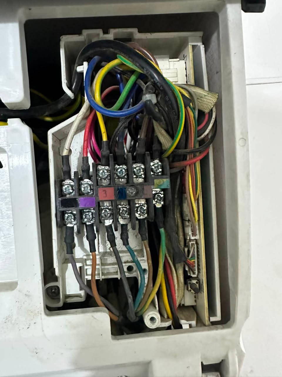 ❄️⚙️ ورشة وارث لأجهزة التبريد والتكييف ⚙️❄️نقدم لكم أفضل خدمات الصيانة والتركيب بأعلى كفاءة ودقة في العمل!🔧 خدماتنا الشاملة:صيانة وتركيب السبالت والثلاجات وجميع الأجهزة المنزلية.صيانة شاملة ودورية لأجهزة التبريد والتكييف بدقة عالية.كشف الأعطال الكهربائية والتبريد بأحدث الأجهزة المتطورة.✨ لماذا تختارنا؟ ضمان على العمل | سرعة في الأداء | جودة عالية.📞 للحجز والاستفسار اتصل بنا فوراً:**********************
