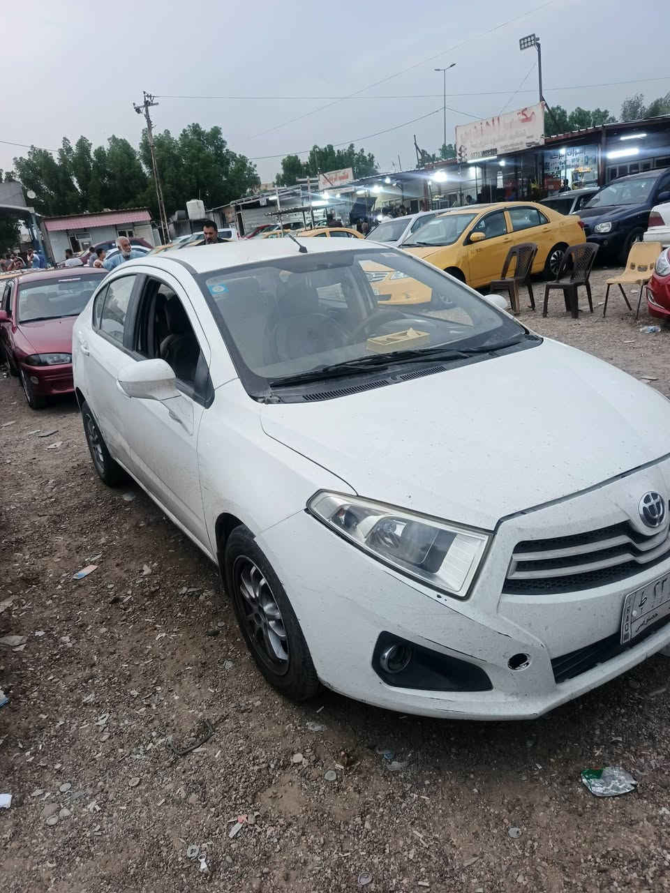 للبيع برلنس h230  سيارة موديل 2014
كير محرك تبريد ثلج جاملغ خلفي صبغ فقط سعر 47 وبيهة مجال بسيط مكاني بغداد 
***********
