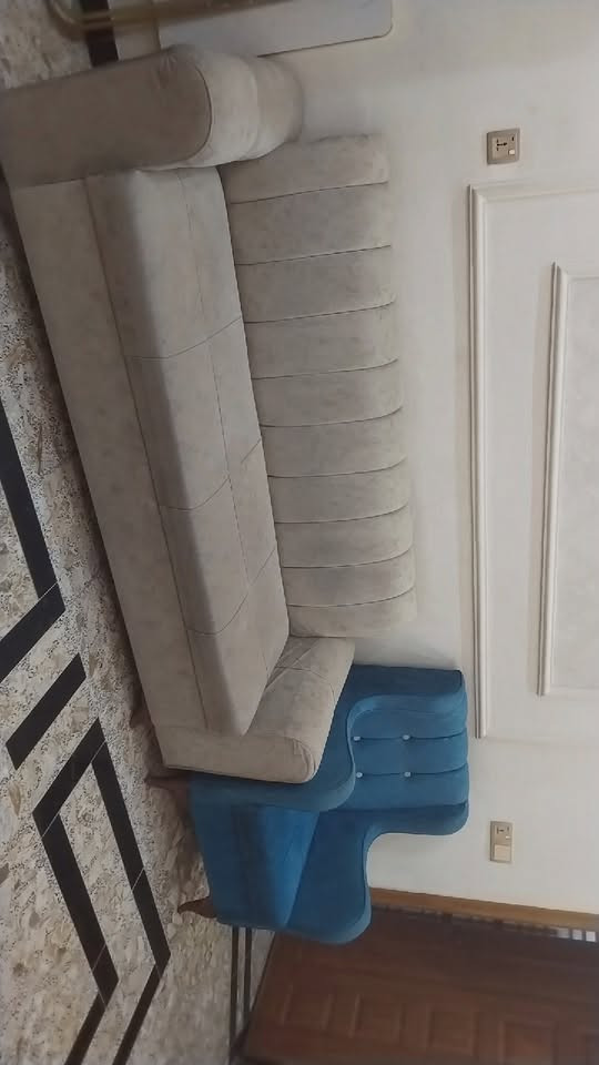 غراض البيع كلمن سعره بغداد الحريه ***********
