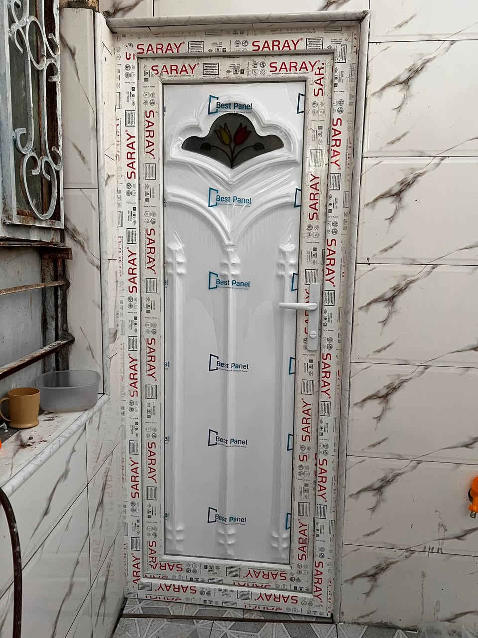 أبواب شبابيك PVC • كاونترات ألمنيوم • محجر درج ألمنيوم