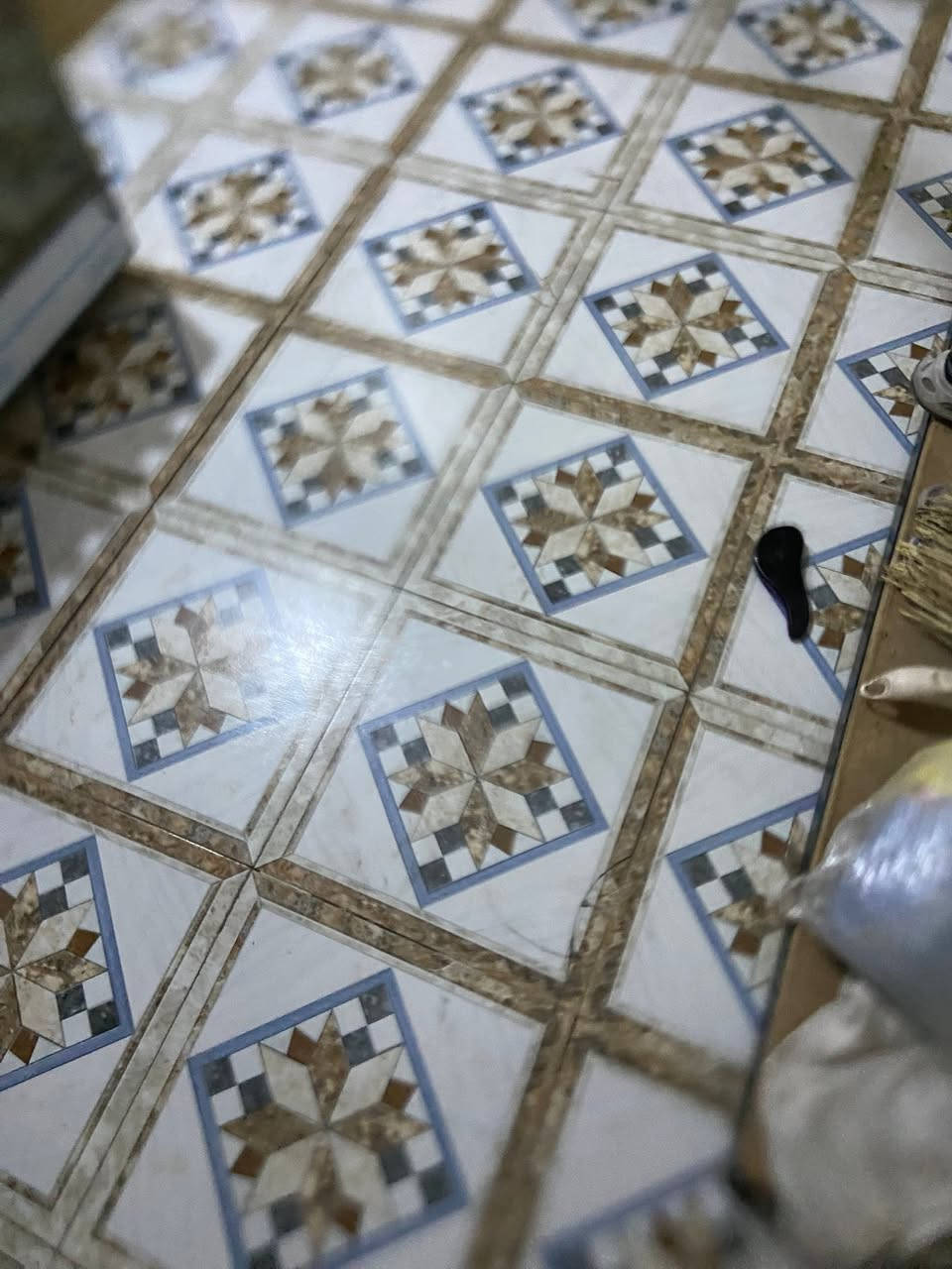 دار للبيع المساحة ٨٠. متر منطقة الإصلاح قرب التمايمه قرب فرن صمون منصور السعر ٣٠  
 طابق واح صب مسلح ***********
