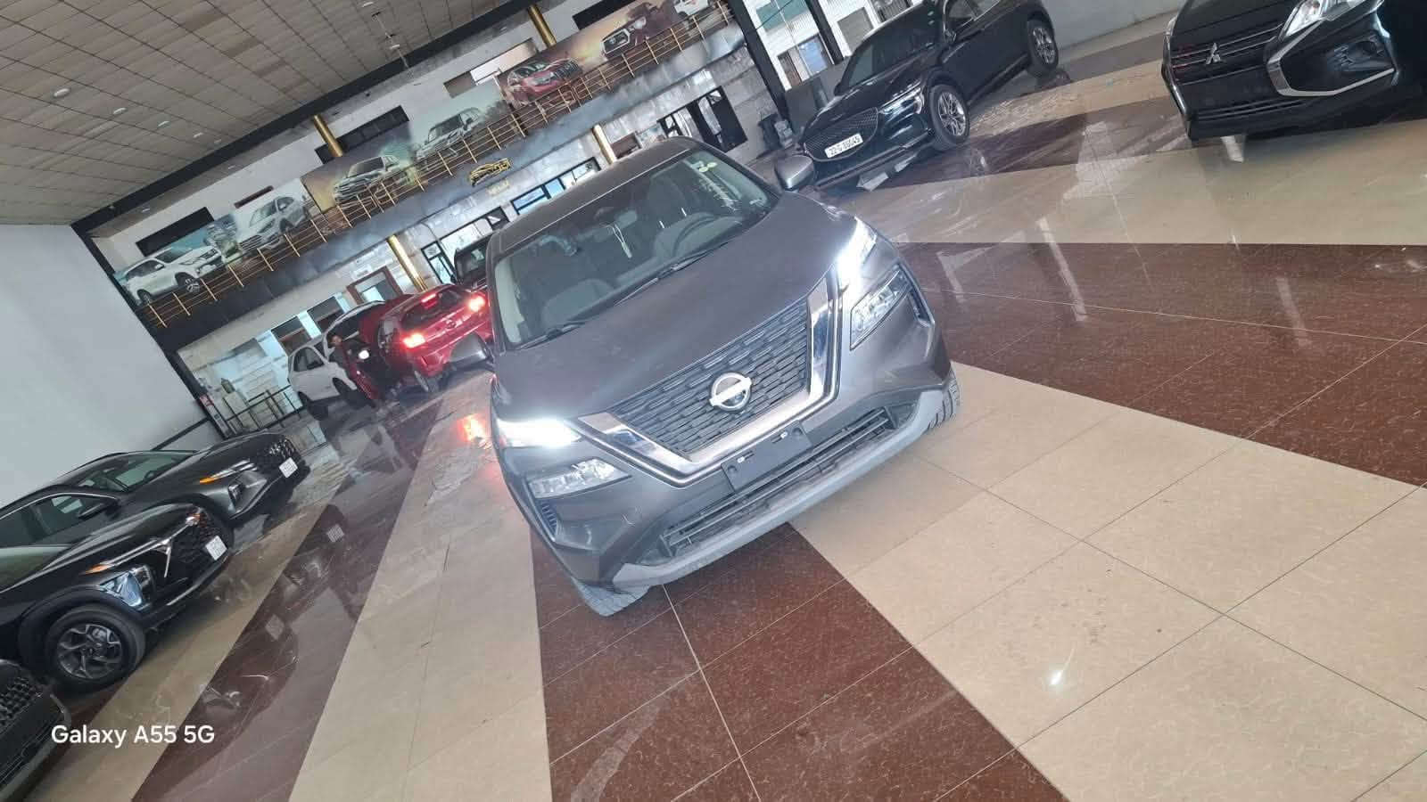 السعر مناسب جدا ارخص سعر ☺️
نيسان روج Sv AWD 
موديل 2023
لون نفطي
ماشية 43
مواصفات 
رادار امامي 
رادار جانبي 
شاشة كبيرة 
كامرة دوارة 
اوتو  ستوب
تحسس خط مسار 
كير طيارة 
سبورت عادي وتماتيك شفتات في ستيرن
محرك 3 بستن اقتصادي
تشغيل عن بعد
لايتات لد نهاري زنون
ويل 19 بلادي
تبريد قطعتين 
ايرباك سليم ابشرط
الرقم كاتي اربيل 
السعر مناسب جدا 🤗
للاستفسار مراجعة الصفحة 
او الاتصال بالرقم  وبي  وتساب

‬ ‭***********‬

نص مكتوب في الصور:
- Galaxy A55 5G