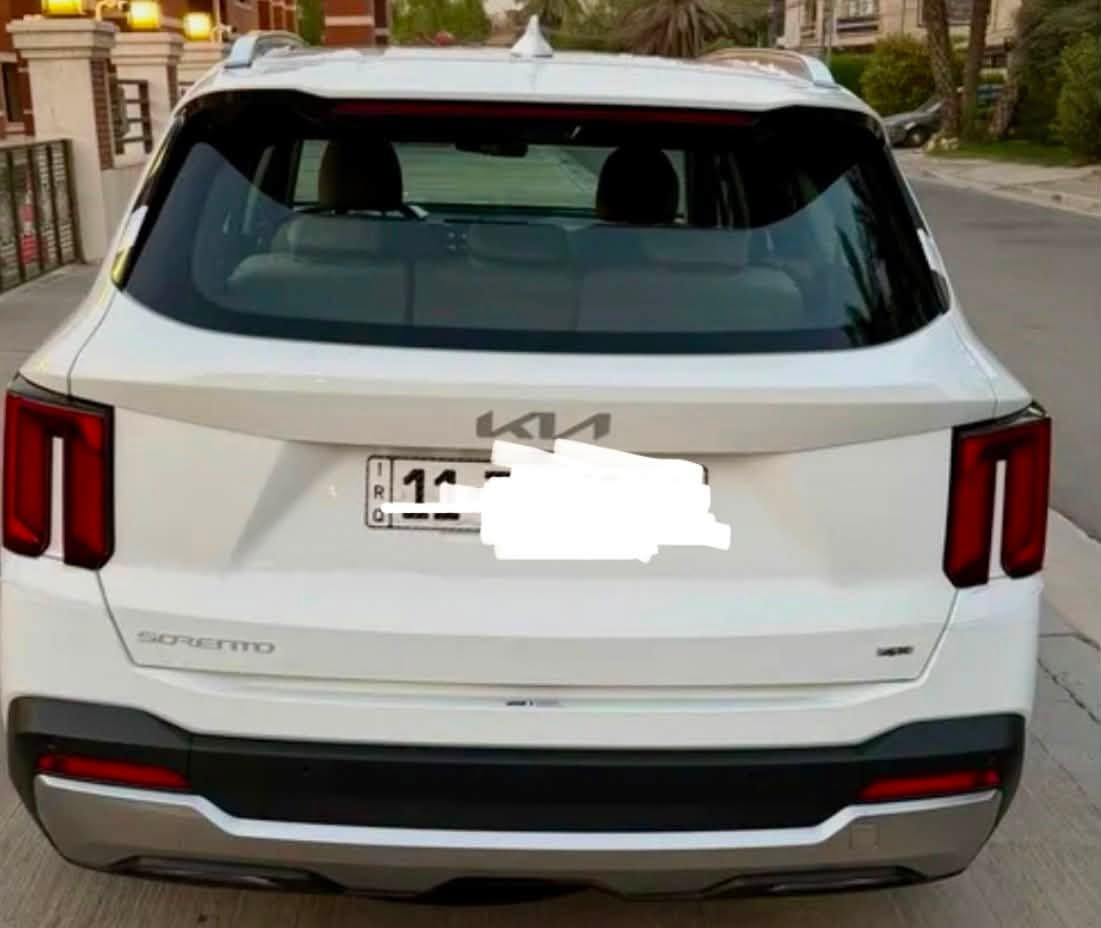 كيا سورنتو موديل 2025ماشيه 10000 رقم بغداد باسمي سنويه وهزه جديد محرك 6 سلندر فول عدا فتحه مكفوله كفاله عامه من كلشي ومغلفه ppt  سعره 20 ورقه ويه كتاب ضمان ويل 20 اريل نفكيشن كراسي كهرباء7 راكب جنطه كهرباء سياره جديده  مكاني بغداد قرب مطار 
السعر 315

***********
