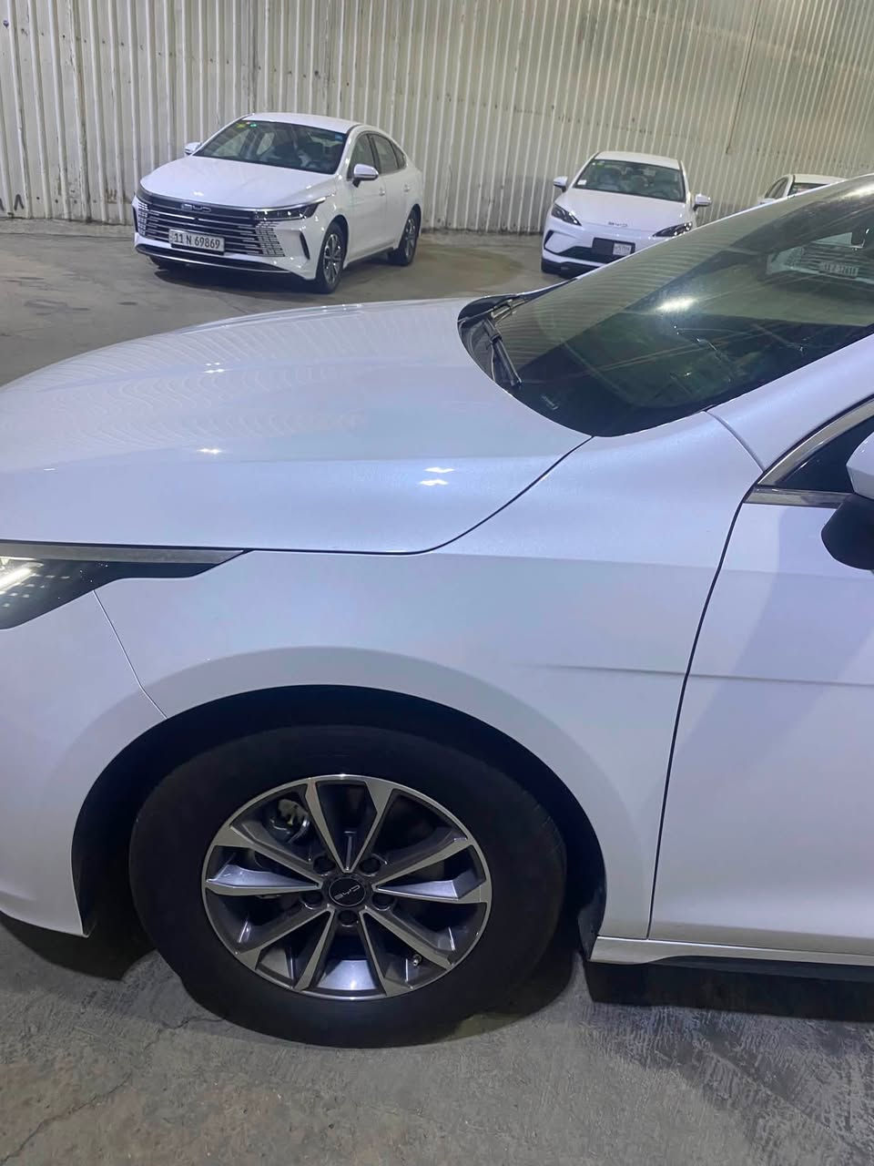 سلام عليكم للبيع BYD
النوع : ديستروير

الرقم :بغداد

عداد المسافة الكلي :25 الاف 

المواصفات:معروفة 

السيارة :مكفولة كفالة عامة 

مكان السيارة:بغداد الحبيبية 

السعر :19 مليون وبيها مجال بسيط 

للاستفسار :(***********)
