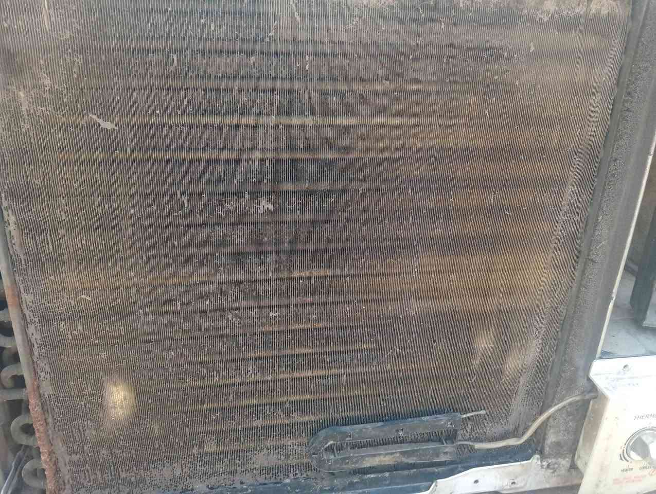 مكيف الوادي الجديد عاطل يون الكبريسر ابيع هيچي
سعر 175 وبي مجال عنوان بغداد لمشتل حي المعلمين حي رئاسة ***********
