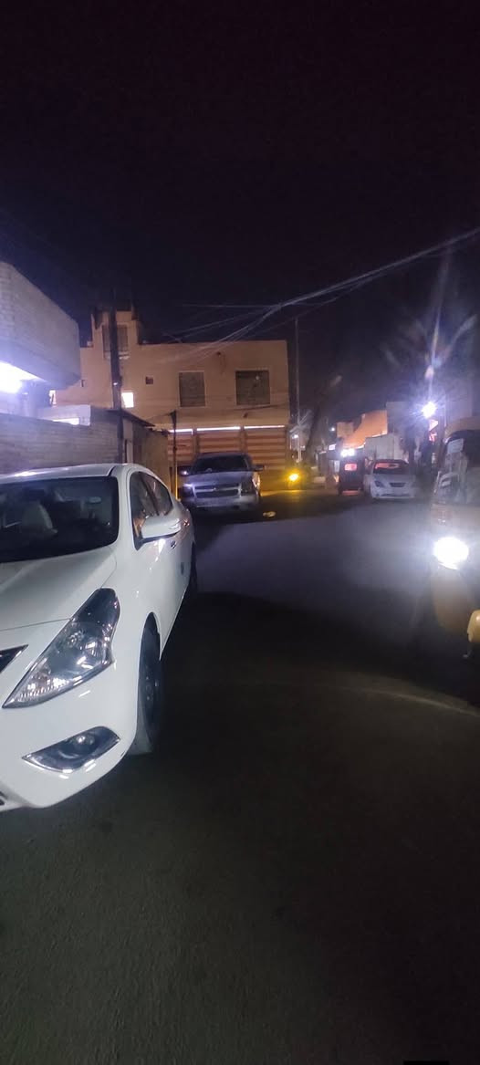 سلام عليكم توفر عندي بيت بصف رگن  بلديات معسكر قرب صوره سيد قريب الصحفيين مساحه البيت 220متر  جبها 10. نزال 22.  البيت طابق واحد منطقه كامله كل الخدمات مي مجاري كهرباء تبليط بيت مكاتبه فقط توضيح سقف البيت مترتين و80 سم  الاستفسار اكثر ***********رد واتساب ماسنجر حسن للعقار
