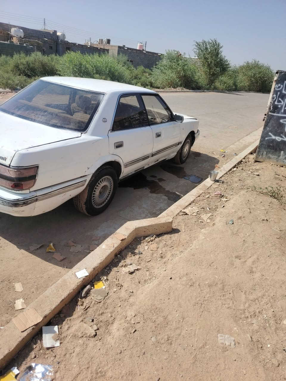 سياره هارتوب موديل 90 كير ومحرك بطه مكفول كهربائيات شغاله حداديه نضيفه تايرات جدد سنويه لل 27 تريد وكاله تريد مداور  مصفره من غرامات  مكان ميسان السعر 27 وبيهى مجال ***********
