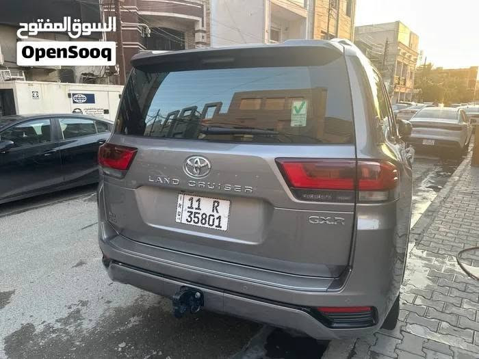 لاندكروز ٢٠٢٢ GXR وكاله ساز
لون ذهبي 
ماشيه اكثر من ٨٠ الف
محرك ٤٠٠٠ الف تنفس طبيعي
٣ شاشات
بيها بارد ٤ اصابع بالجاملغ الخلفي 
بس الباقي كله مكفول
معروفة المواصفات باقي المواصفات 
السعر ٥٩ الف دولار
للبيع او مراوس بموديل احدث
***********
