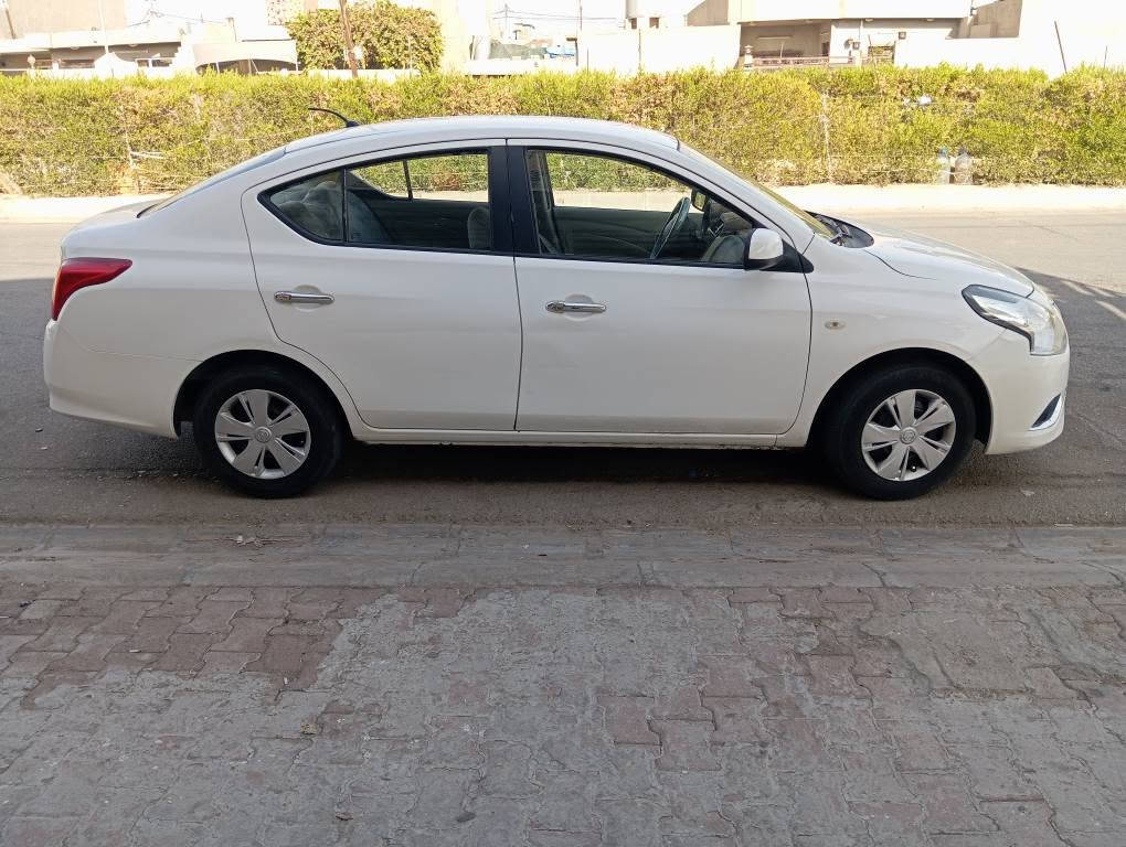 نيسان سني هندي موديل 2015 
سيارة بدون صبغ بدون تبديل  تعديل بارد بالجاملغ الامامي طرف السايق 
وبيها رصعات بالابواب فقط 
مكان السيارة كركوك 
السعر المطلوب 86 ورقه 
للاستفسار الاتصال على الرقمين 
***********
***********
الرقمين بيها واتساب كركوك, العراق
