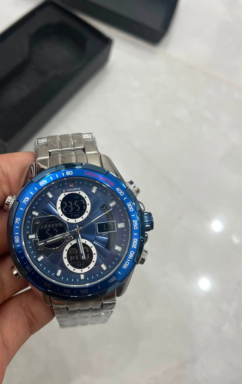 سلام عليكم ،،،،،،،،،،للبيع
ساعه اصليه 
ماركه NAVIFORCE
سعر:90الف نهايتها
مكاني بغداد السيديه
تواصل واتساب:***********
