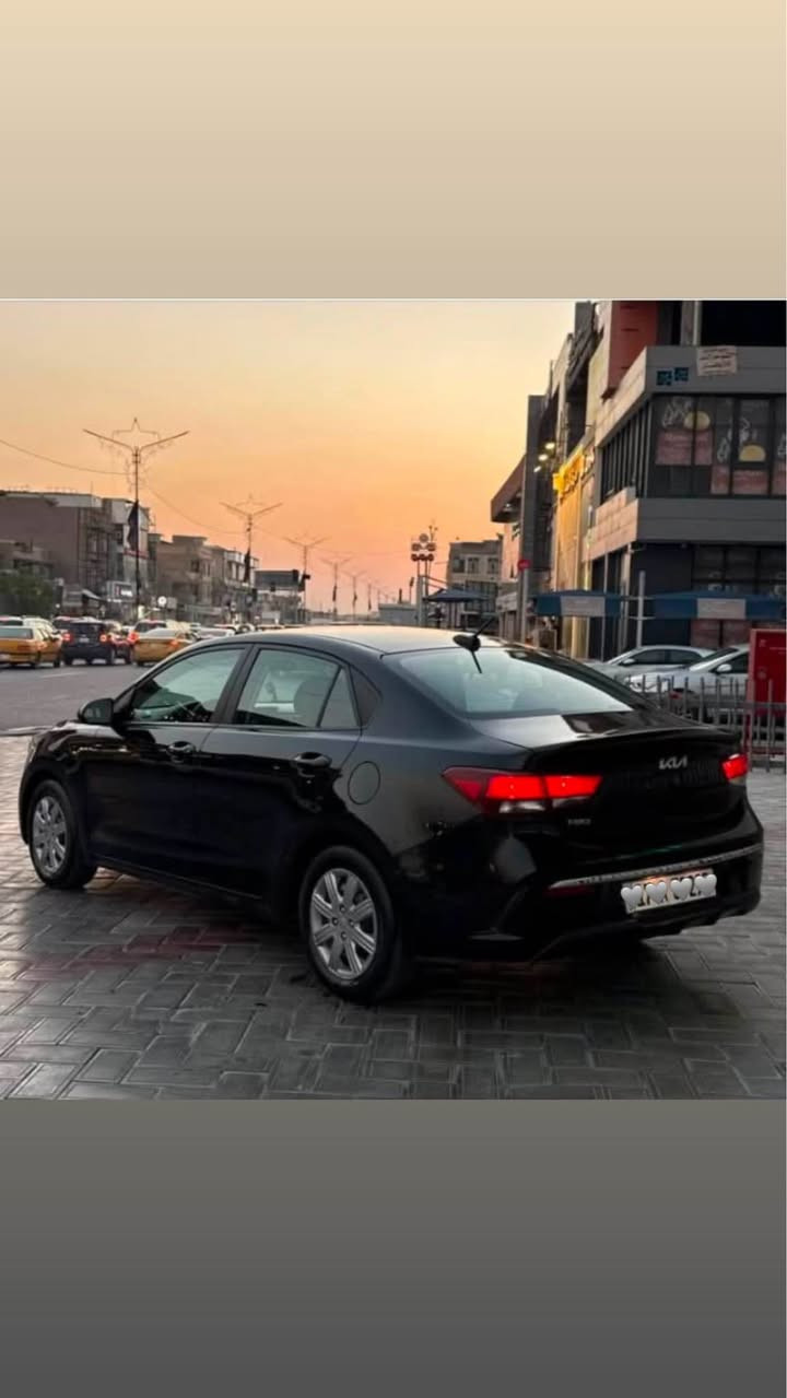 السلام عليكم
ريو موديل 23 
ماشيه 40 ألف 
محرك 1600 دبل نوزل
شاشه كبيره
تحكم ستيرن جهتين
حادثه فقط بنيد ونفسه راجع مامبدل اي قطعه .ليبل واحد 
مكان ناصريه 
سعرها 105 وبيها مجال 
للاستفسار.*********** وتساب ناصرية, ذي قار

