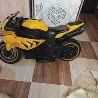 أثاث أطفال • يحتاج بطارية