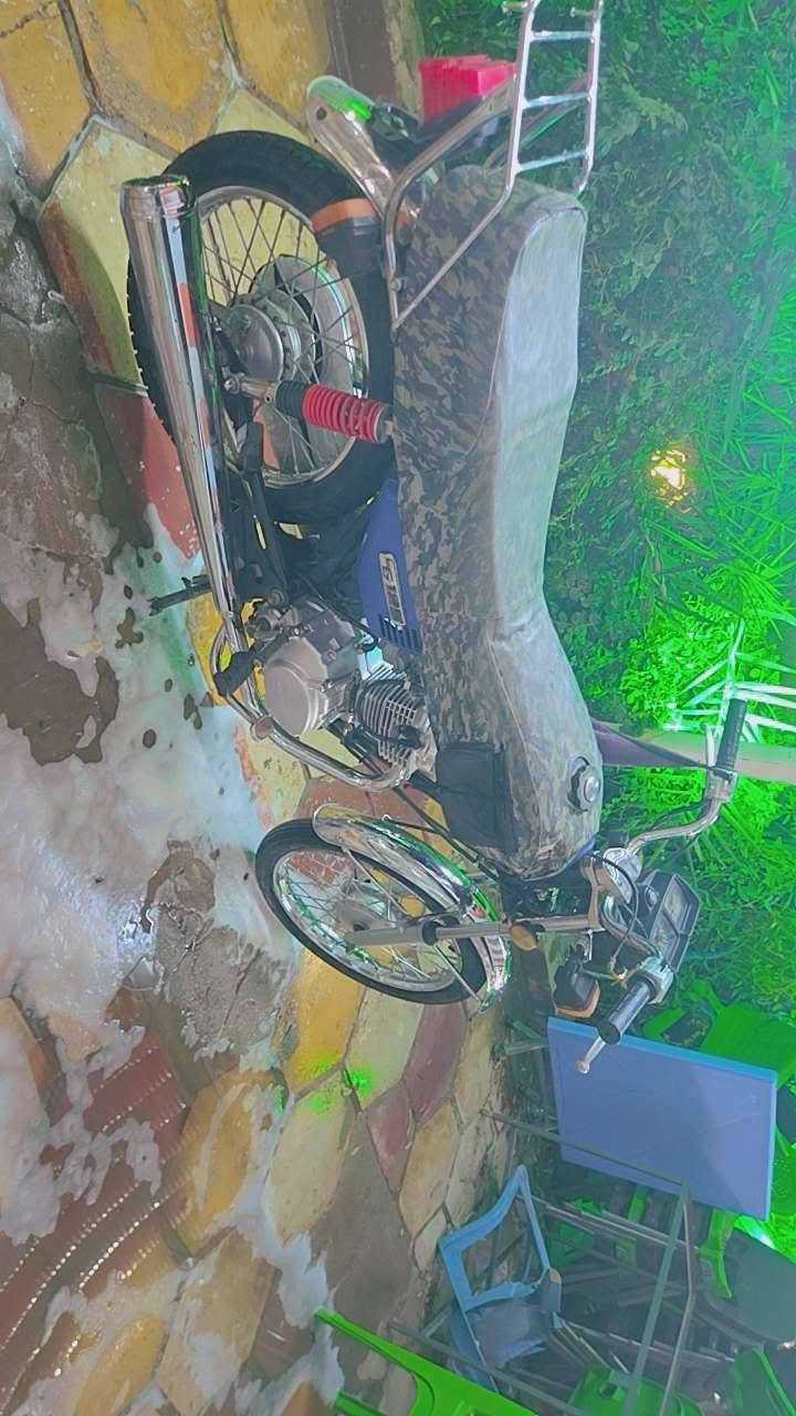 لسلام عليكم دراجه نامه للبيع موديل ٢٠٢٣ (اوراق) الدراجه نضيفه كلش سعر مليون و١٠٠
رقمي ***********

