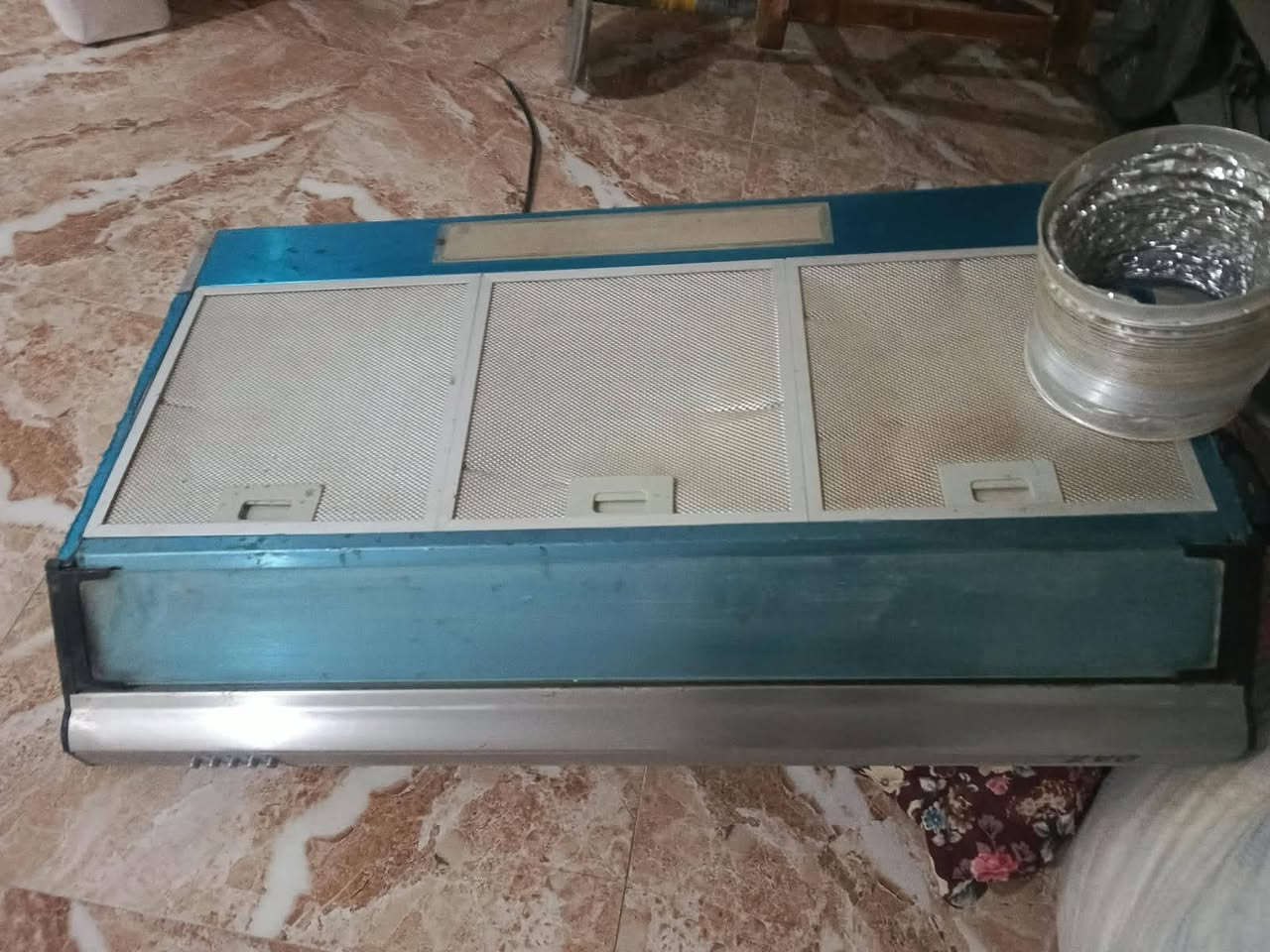 السلام عليكم ساحبة دهون المطبخ بسعر٦٥تحرير
***********
