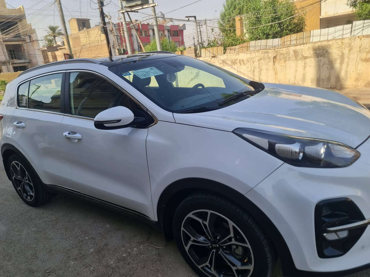 سبورتج خليجي جيتي لاين ٢٠٢٠جاهز السياره على وضع الشركة معروفه مواصفاتها مايحتاج تنذكر بدون بارد ولاصبغ 
للإستفسار *********** مكانها البلديات بسمي
