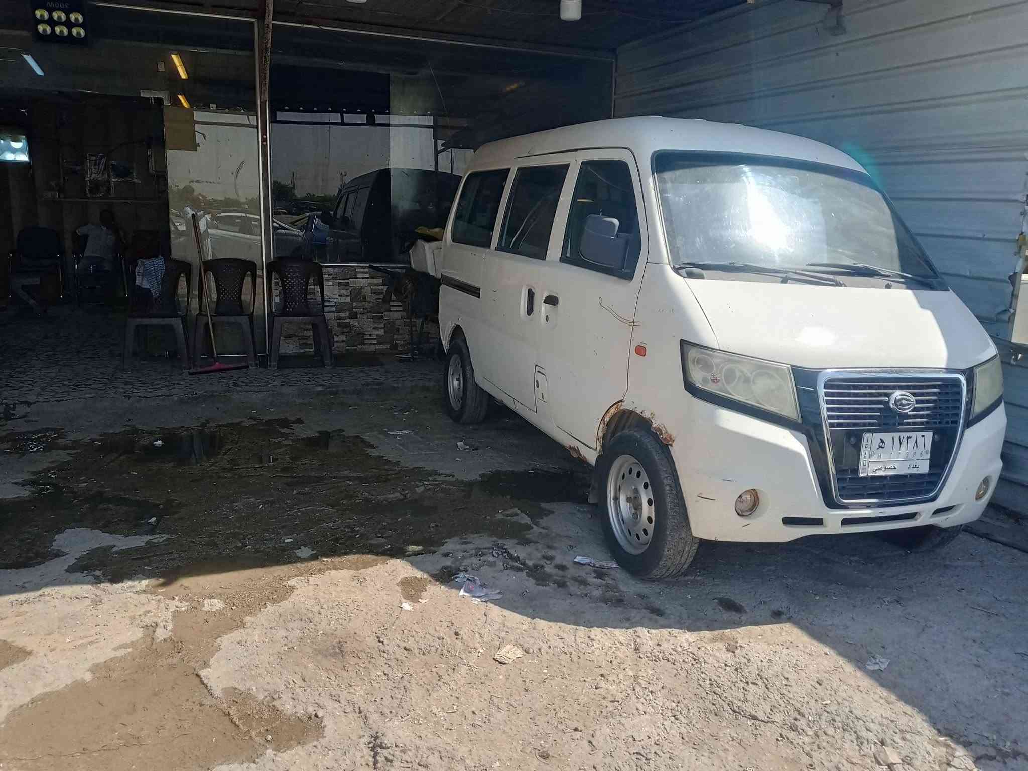 كنو سبعه راكب مكينه وكبر حاويه بون صبغ جاهزه السعر 25 ورقه مكاني بغداد البياع ***********
