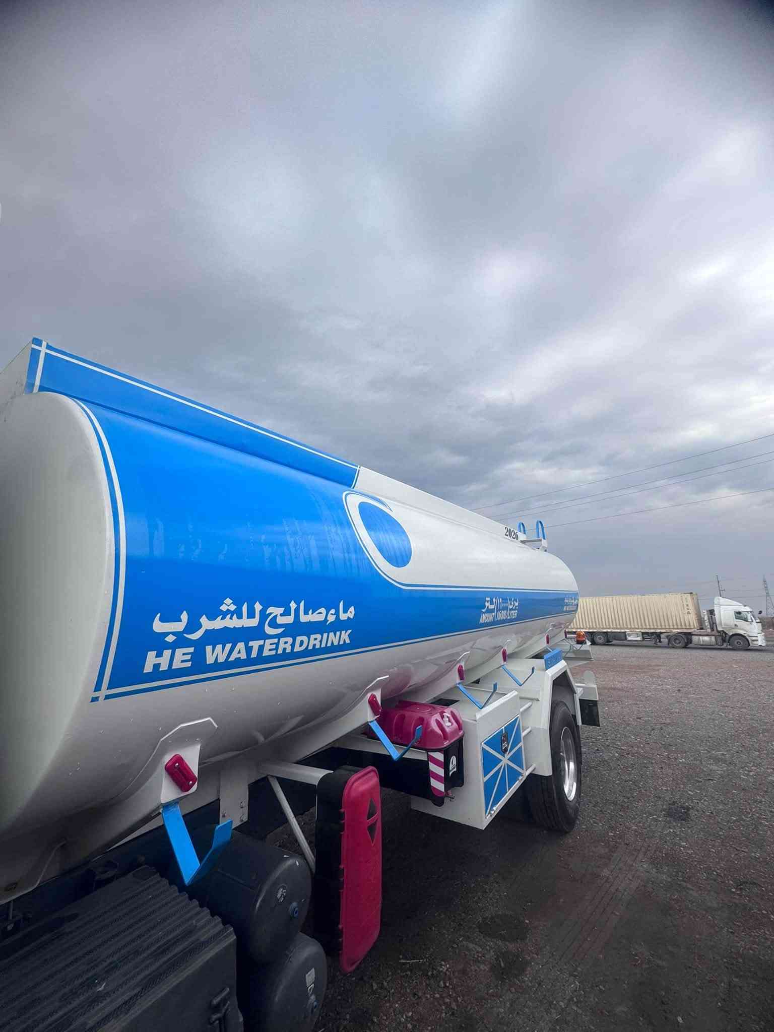 البصرة • ٢٠٠٥ • للبيع