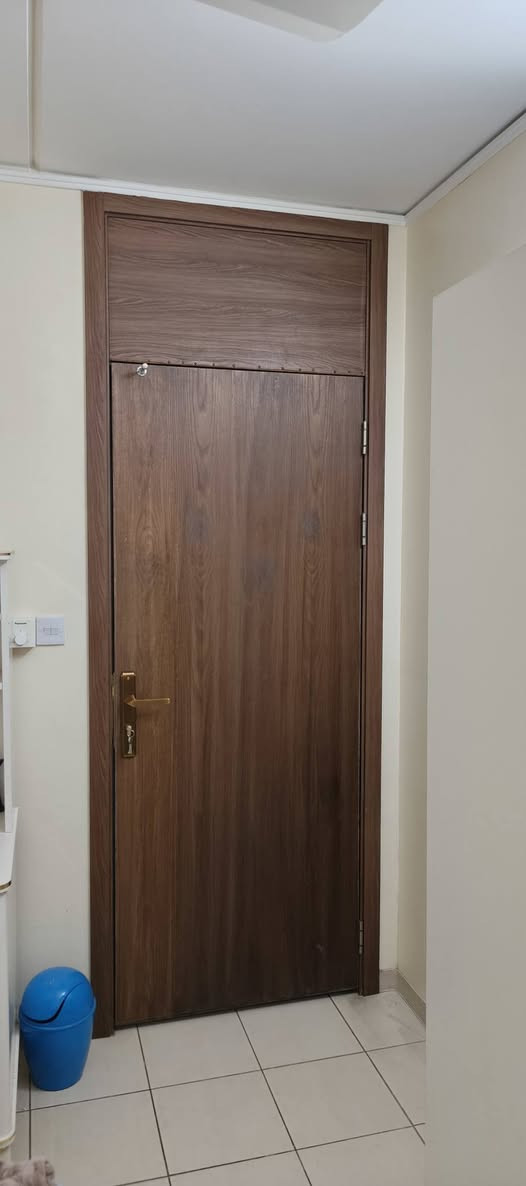 السلام عليكم 
تم تبديل أبواب الشقه 100 شرقي A302
أبو سجاد النجار ***********
