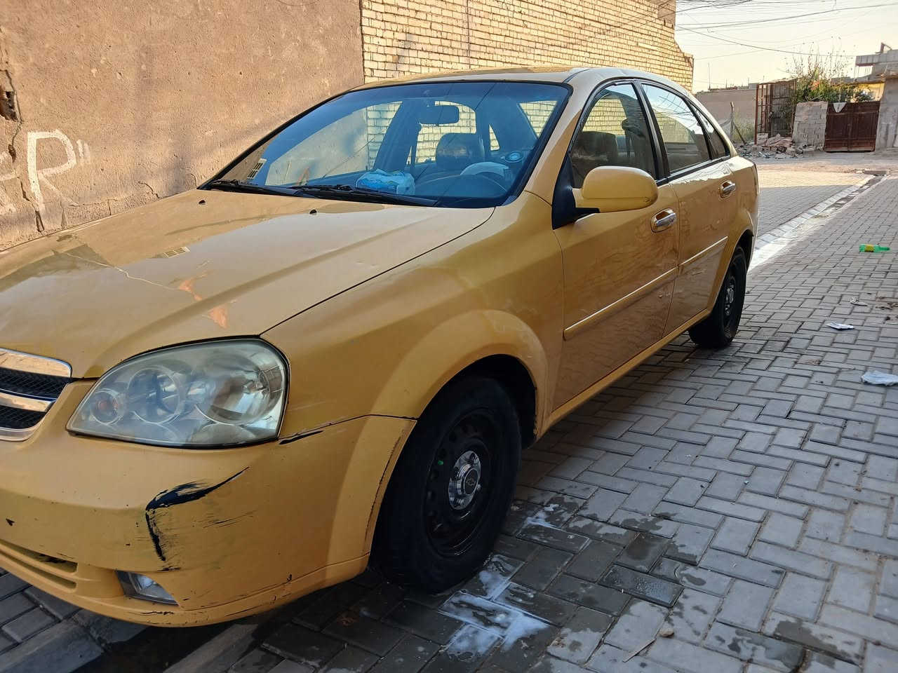 السلام عليكم اوبترا ٢٠١١ خليجي الشركه العامه 
كير مكينه حاويه هسه شادهن صدر جديد تبريد ثلج كهربايات كلهه شغاله السيارة جاهزه بيهه صبغ بل الجاملغ الخلفي اثر ضربه بسيطه بسمي هيه صفر ارقام وهزه جديده السعر ٦٢ وبيهه مجال بغداد حي اور ***********
