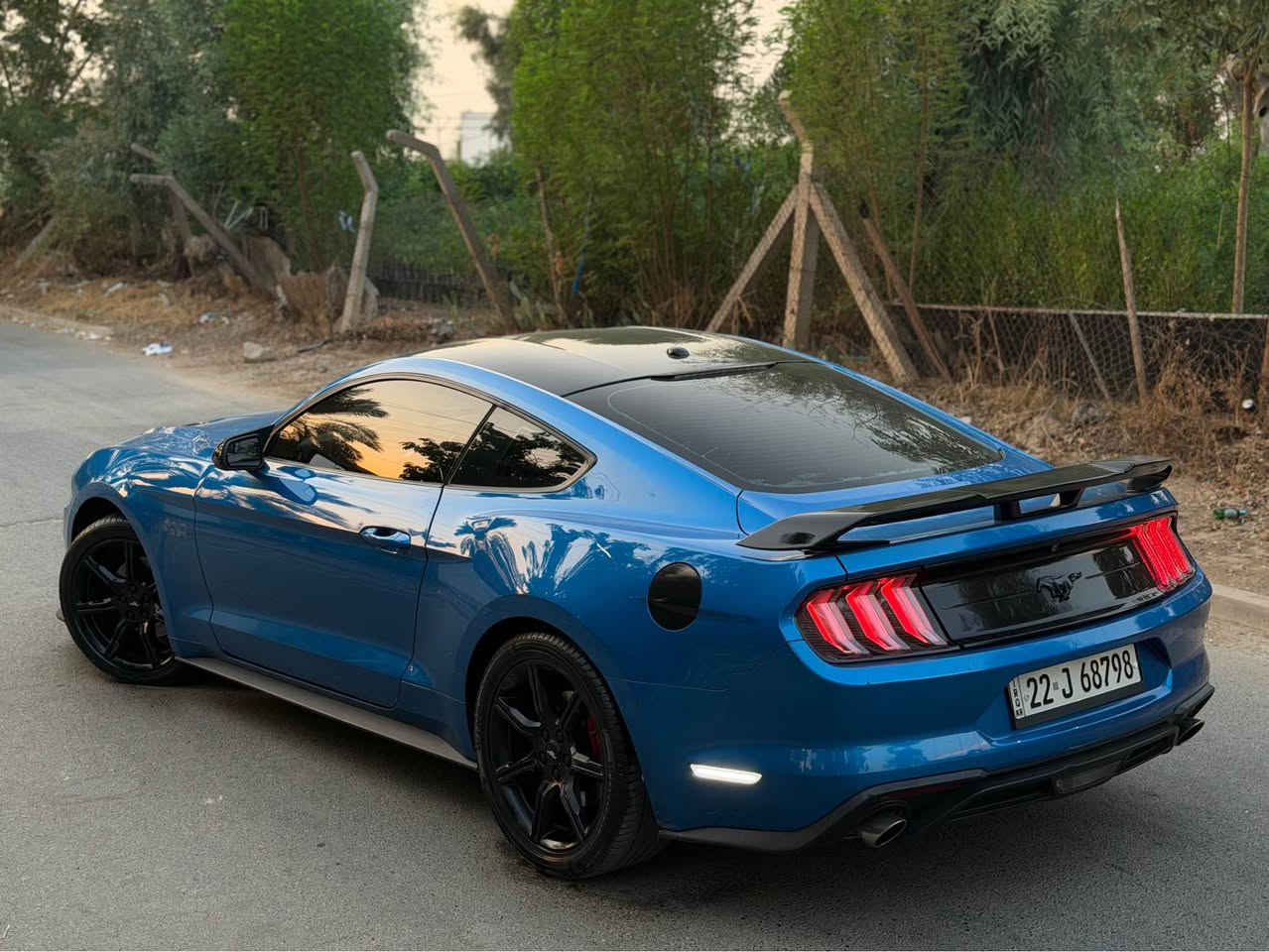 Ford Mustang EcoBoost 2019
بلاك ادشن قمار اسود بلادي 
ماشية 150 كيلو 
حادثها ربع بنيد وجاملغ كلير امريكا 
بدون دواخل بدون ايرباك 
كافله عامة مكينه كسير صدر تبريد مكفوله من كلشي عدا الحادث 
السعر 155 
للبيع او مراوس بجارجر rt
*********** بغداد, العراق
