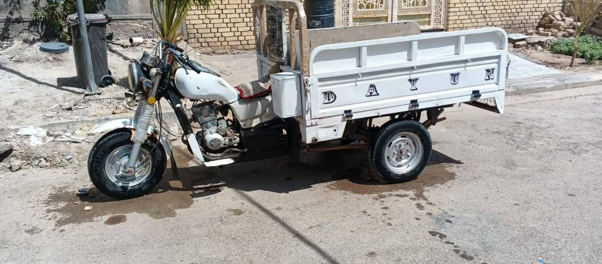 20 للبيع وراق كامله شاصي نضيف مكفول بدي جديد كهربيات كله كله شغال جاهزه مكان ناصريه مركز شراي يتصل *********** سعر 1700 بيه مجال للشراي مكلف بلنشر
