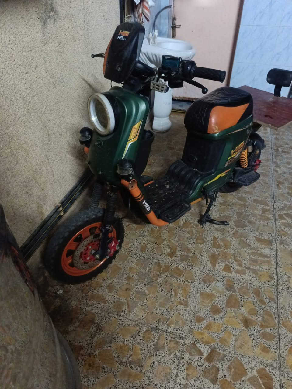 البيع سعر 375بطاريات عن فحص تفصيل خاص رقم الهاتف ***********
